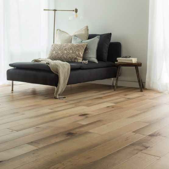 Hardwood flooring | Webb Carpet Company