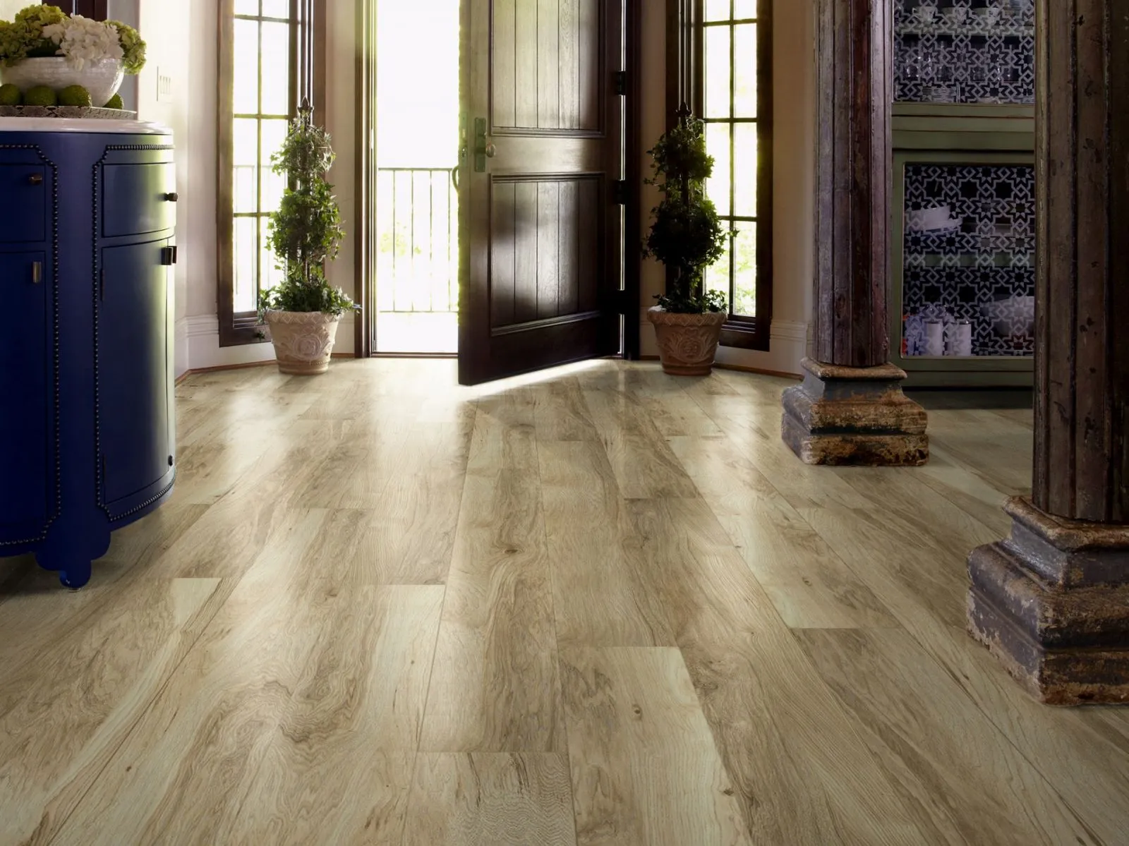 Laminate Flooring | Webb Carpet Company